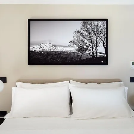 Torre Isola Bella Taormina